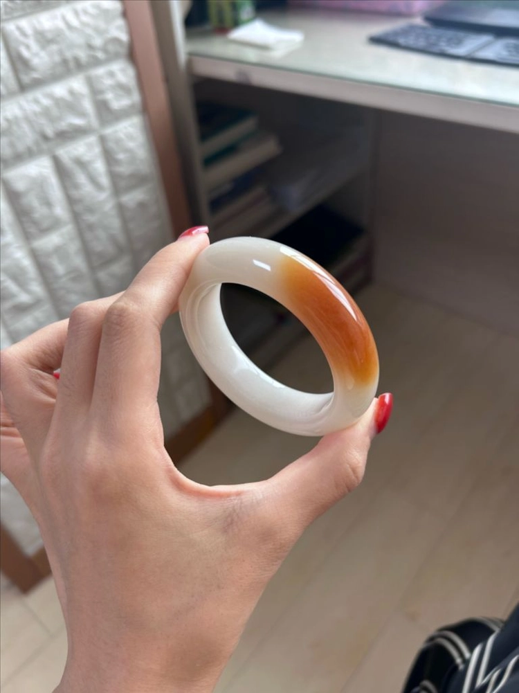 천연옥팔찌 악세사리 이미지