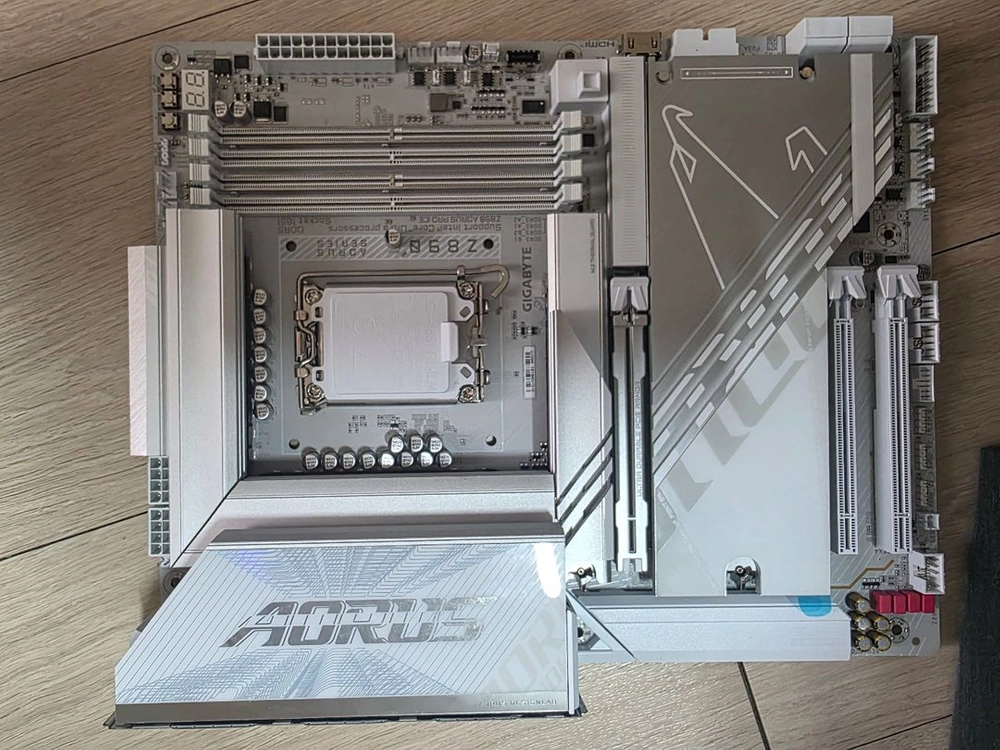 안전거래 Z890 AORUS PRO ICE 풀박스 이미지