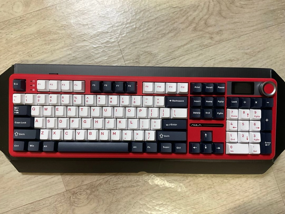 AULA F108PRO 독거미 풀배열 기계식 키보드 레드 풍령축 - 안심되는 중고거래