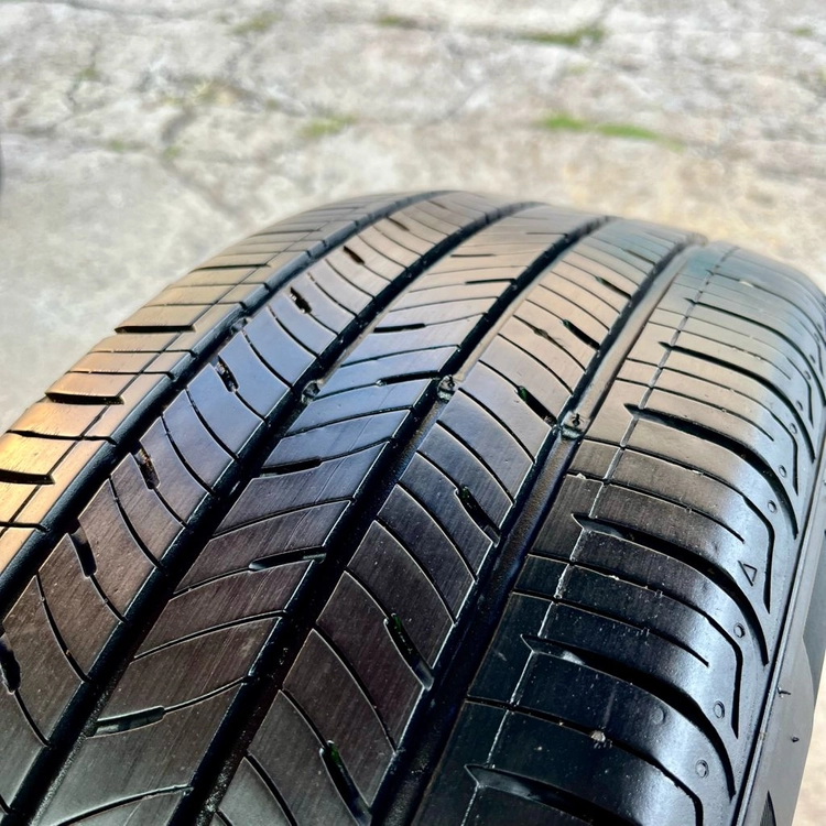 215/55R17 금호타이어 솔루스 TA31+ 2본 - 안심되는 중고거래