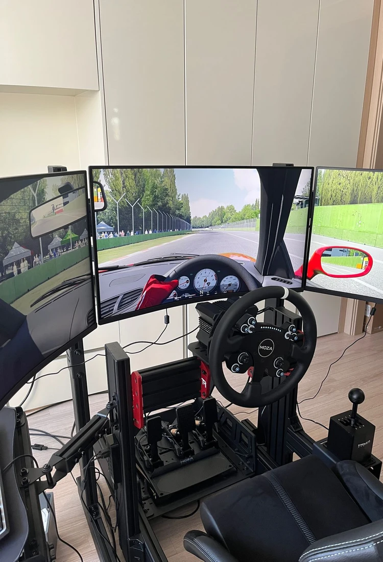 트랙레이서 TR160 MK5 알루미늄 프로파일 레이싱휠 거치대 - 안심되는 중고거래