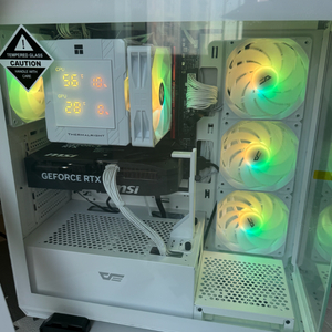 [게이밍PC 풀세트] 7800X3D / RTX 5070 12GB / DDR5 32GB / P41 2TB / 27인치 이미지