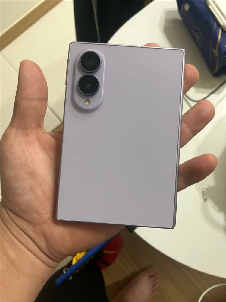 갤럭시 Z 폴드8 256GB 라벤더 자급제 S급 풀박스 이미지