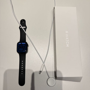 애플워치 11 42mm 알루미늄 제트블랙 제트블랙 스포츠밴드 S/M 풀박스 이미지