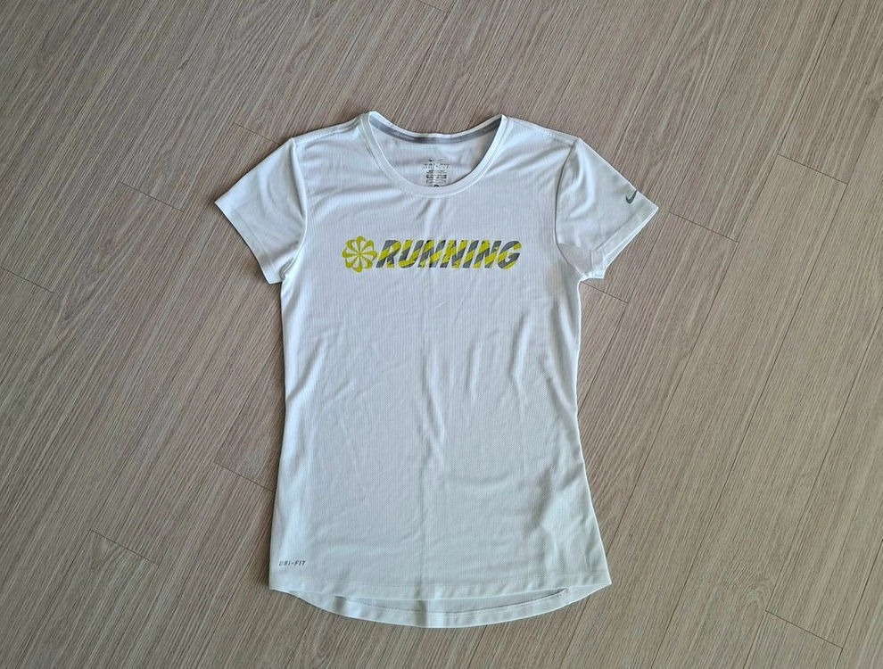 NIKE 나이키 DRI-FIT 여성 런닝 / 운동 상하 이미지