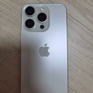 아이폰15프로 화이트 티타늄 256gb 이미지