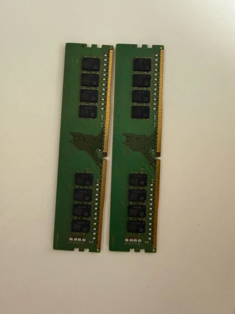 삼성 DDR4 PC4-2400T 16GB (8GBx2) 램 이미지