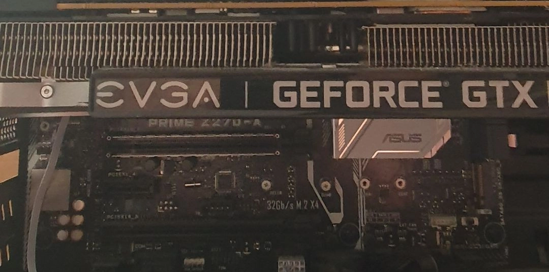 evga GTX 1080 Ti ftw3 풀박스 이미지