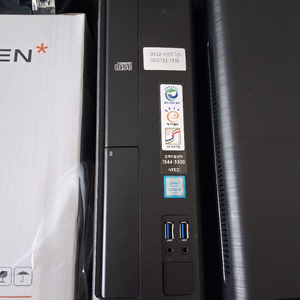 슬림PC i5 7500Cpu 메모리8G*1개 SSD240G-1000hdd 이미지