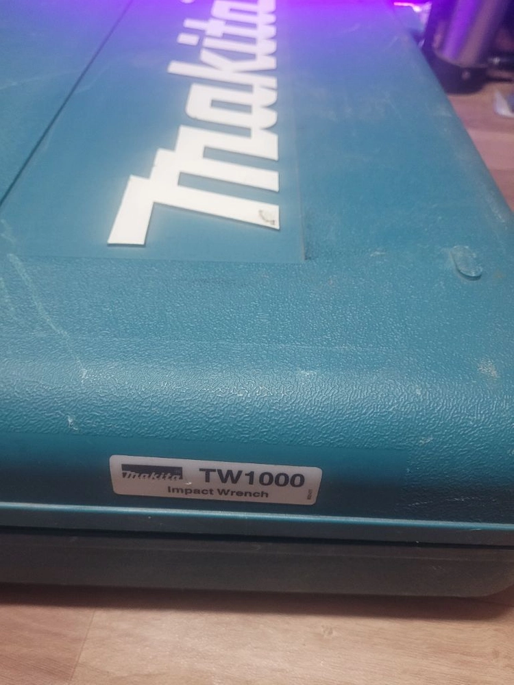 마끼다 1인치 임팩렌치tw1000 복스알세트 이미지