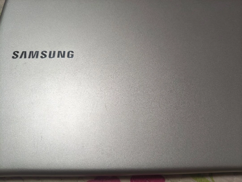 삼성 Notebook 9 (NT900X5N) i5 / 8GB / SSD 256GB / 가볍고 상태 양호 이미지