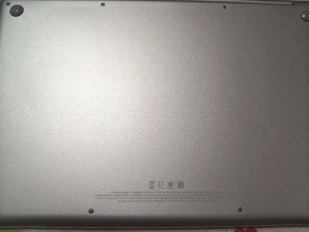 삼성 Notebook 9 (NT900X5N) i5 / 8GB / SSD 256GB / 가볍고 상태 양호 이미지