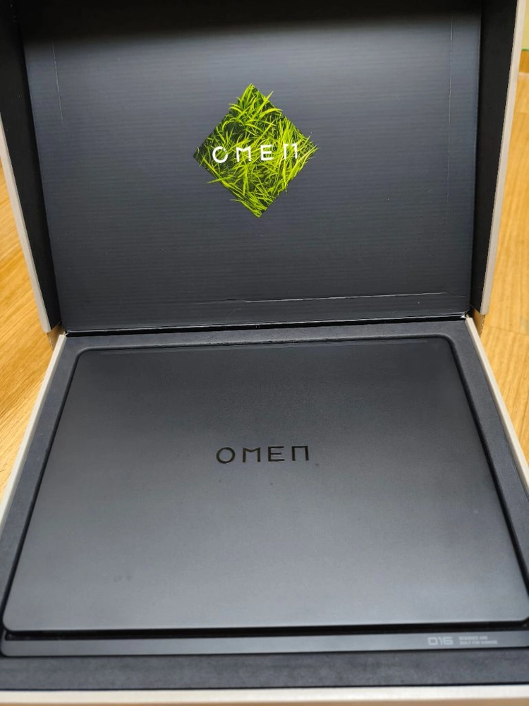 오멘 맥스16 5070ti 275hx 게이밍노트북 풀박 이미지