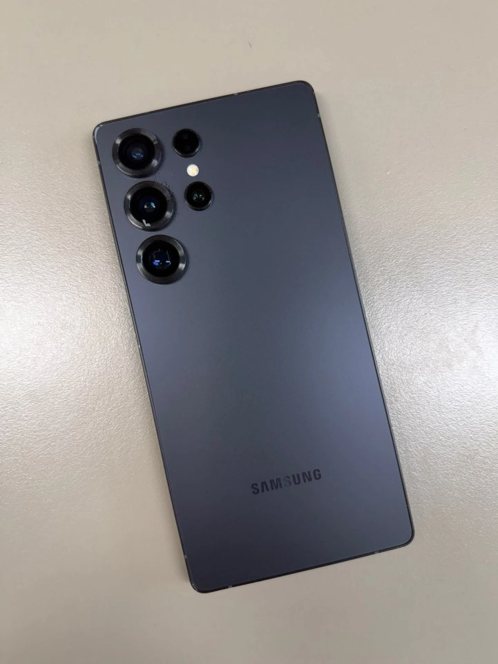 (자급제) 갤럭시S25울트라 블랙 1TB 램16기가 판매합니다 25.02.10 - 안심되는 중고거래