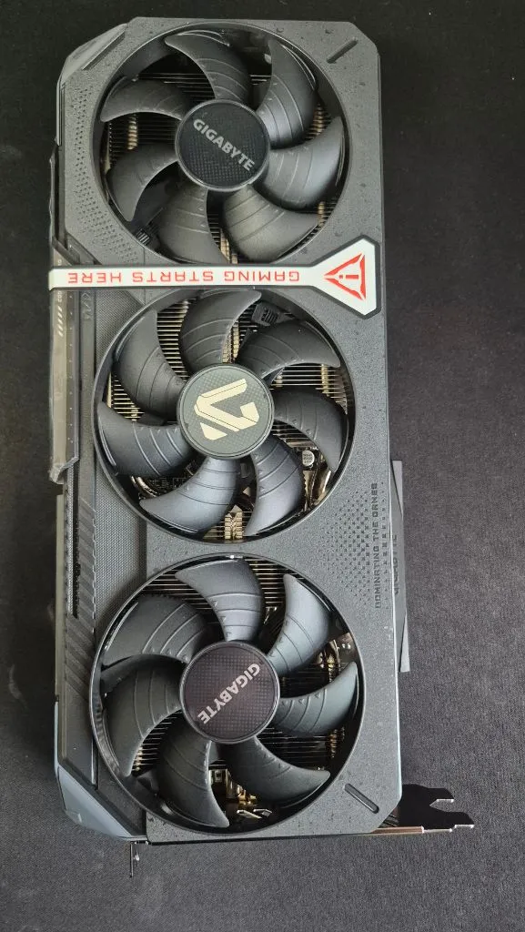 RX9070 -> RX9070XT 추금 교환 구합니다 - 안심되는 중고거래