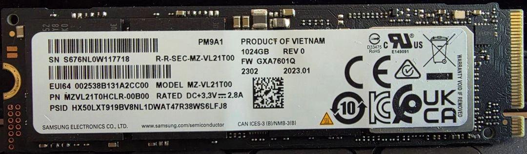 삼성 PM9A1 1TB NVMe Gen4 SSD 사용 1282시간 이미지
