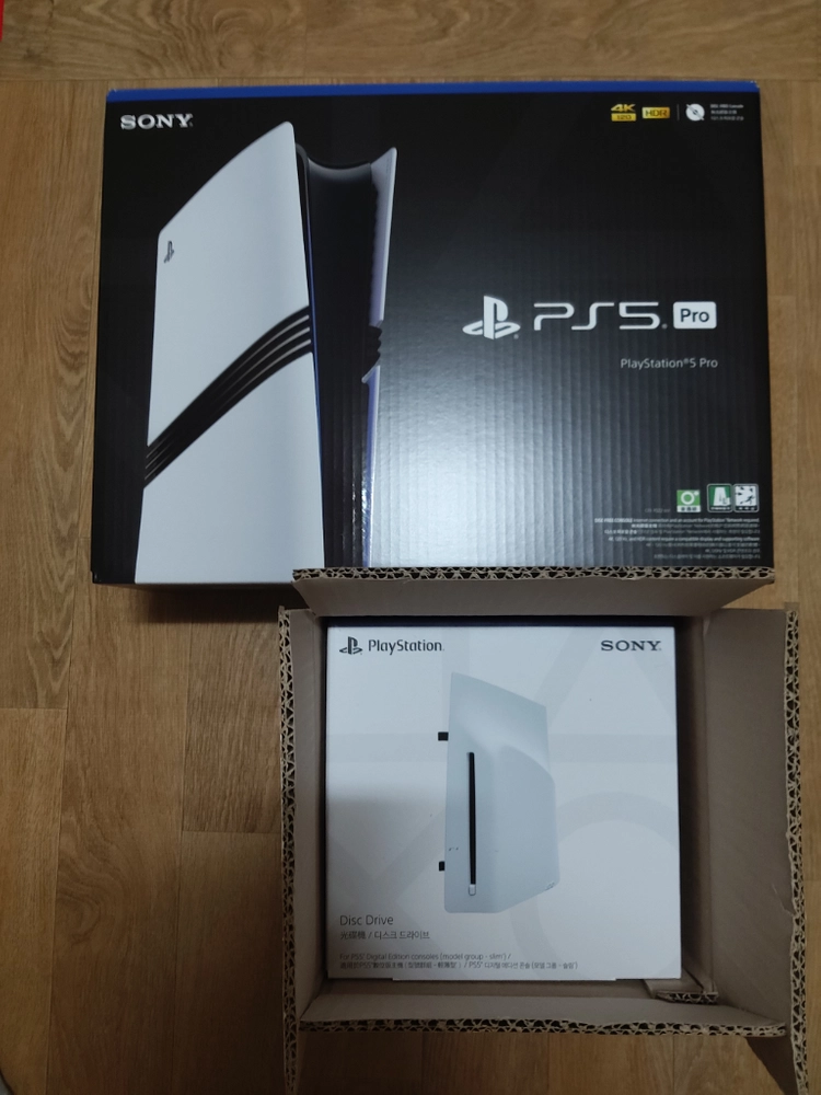 (미개봉) ps5 pro 및 디스크 드라이브 일괄 판매합니다. - 안심되는 중고거래