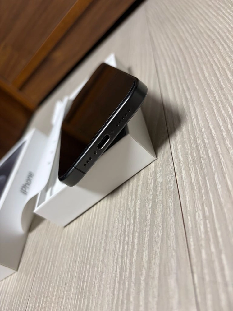 아이폰15프로 블랙티타늄 256GB 풀박스 이미지