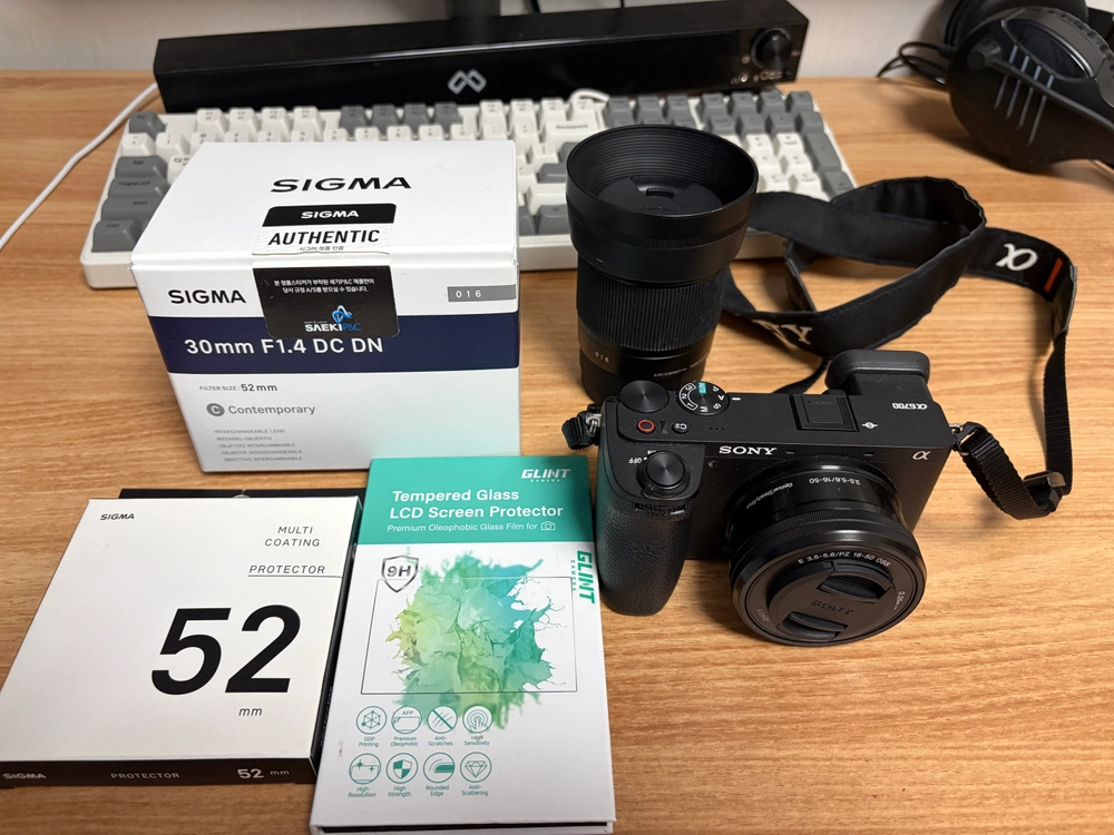 소니 A6700 + 1650번들렌즈 + 시그마 30MM1.4F 단렌즈 구성 - 안심되는 중고거래
