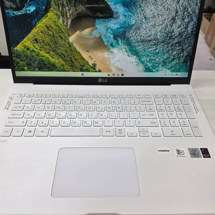 LG 그램 17인치 i7 / RAM 16GB / SSD 768GB 판매 61만원 - 안심되는 중고거래