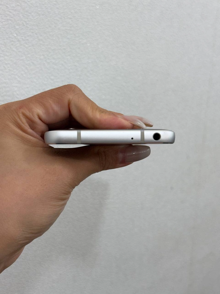 LG G6 플레티넘 64GB Y1946 이미지