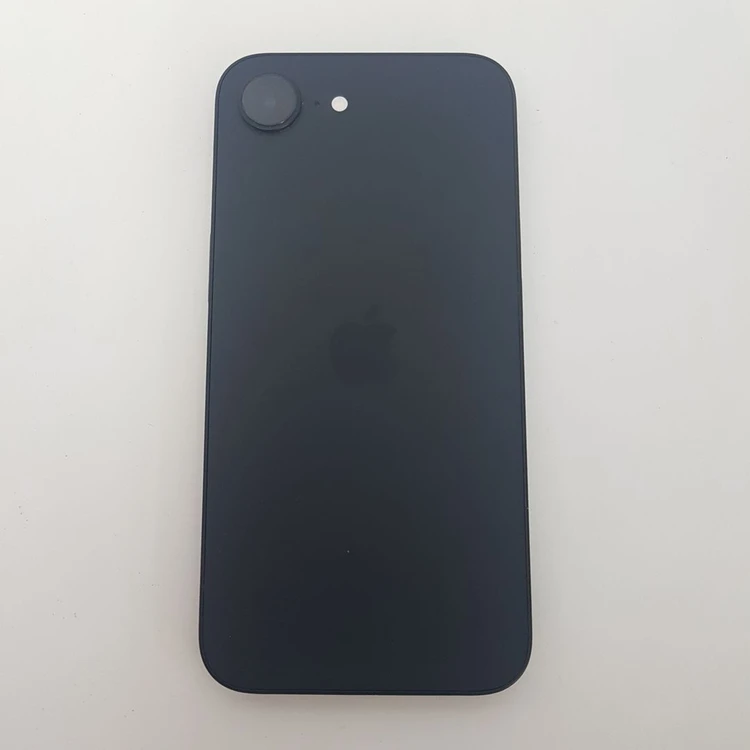 서울 아이폰 iPhone 16e 블랙 256기가 A급 팝니다. 이미지