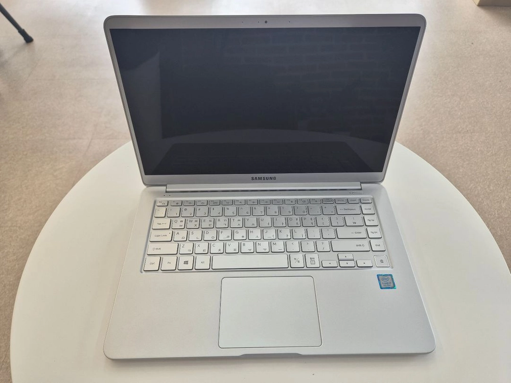 삼성 노트북9 i7 실버 중고노트북 이미지
