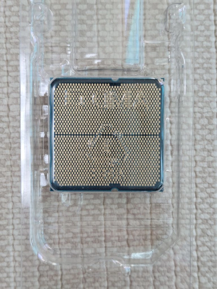 AMD 라이젠7 9700X 양품 이미지