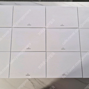 오메가 원목 시계케이스 박스 보증서 카드지갑 팝니다 이미지