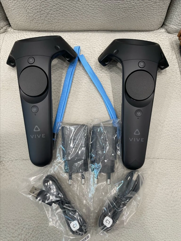 (신품) HTC VIVE 바이브 1.0 컨트롤러 2개 세트 - 안심되는 중고거래