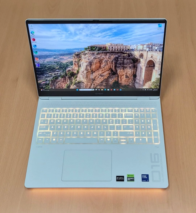HP OMEM MAX 16 5070Ti 32GB/1TB 게이밍노트북 판매합니다 이미지
