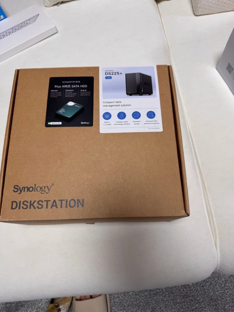 시놀로지 ds225+ hdd 12tb 이미지