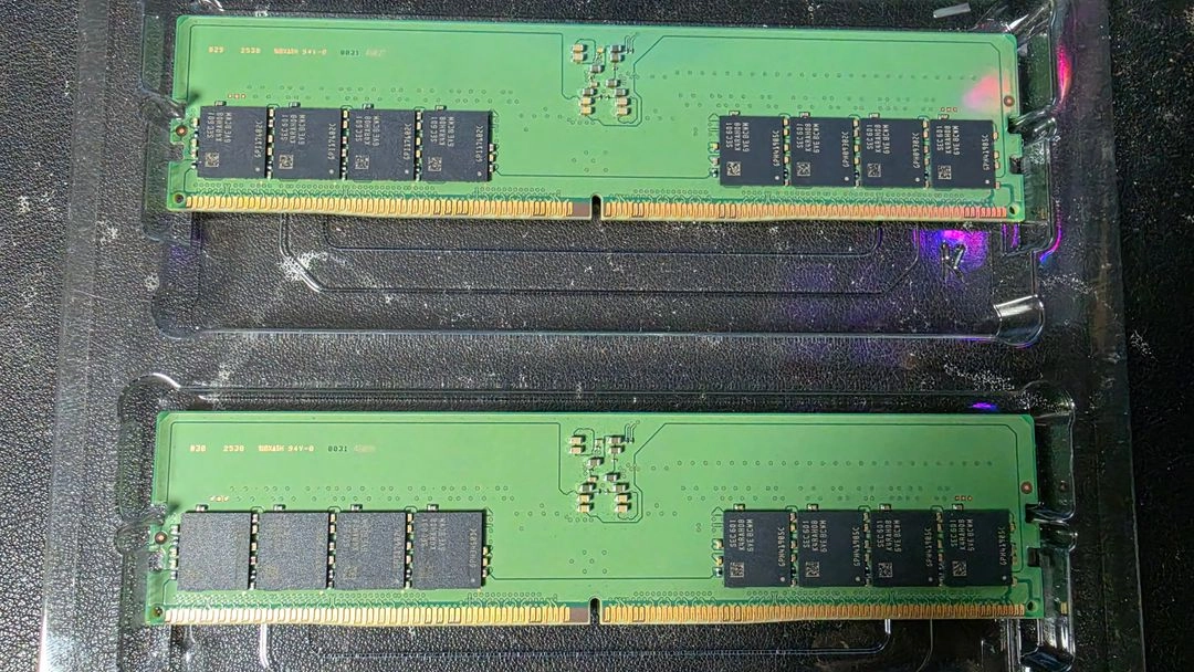 삼성 ddr5 32g 5600 2개 일괄 팔아요 이미지