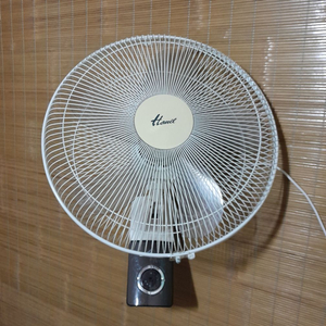한일 벽걸이 선풍기 (리모컨 x) 19990원 이미지