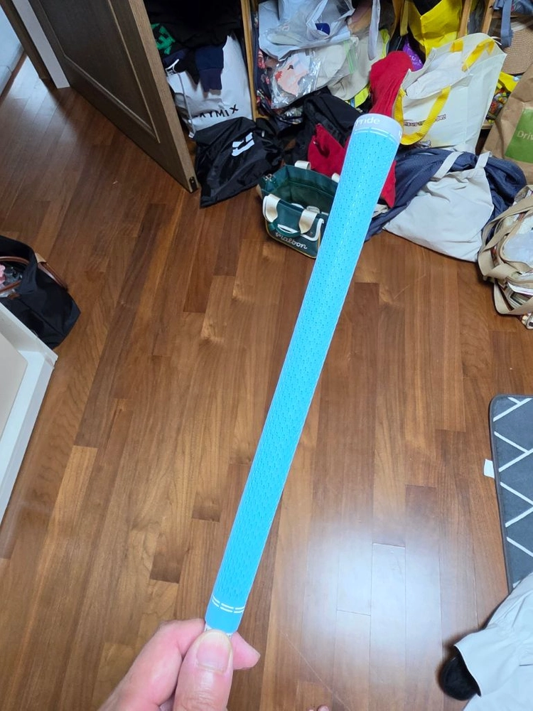테일러메이드 qi10max 한정판 이미지