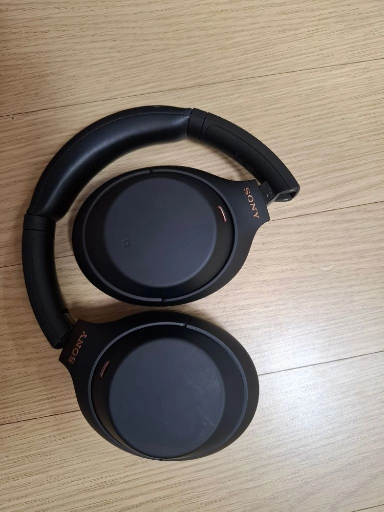 소니 헤드폰 WH-1000XM4 A급 이미지