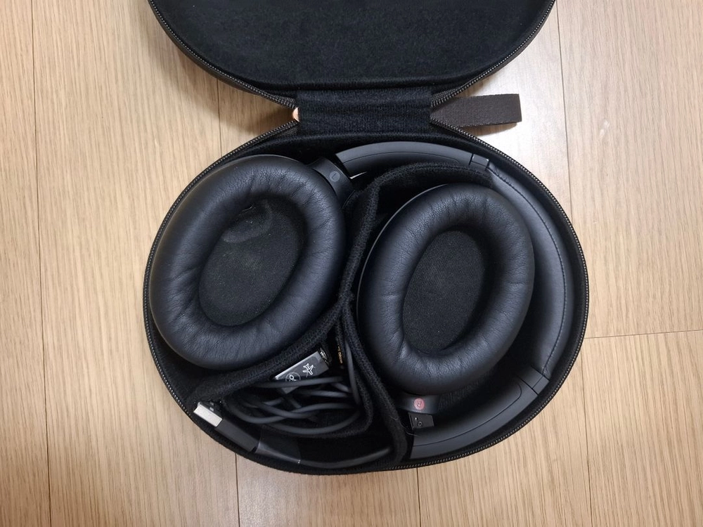 소니 헤드폰 WH-1000XM4 A급 이미지