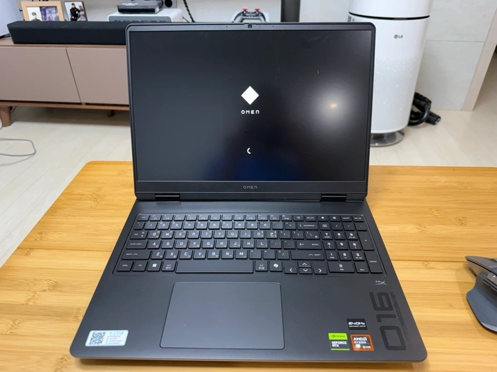 HP OMEN 16 게이밍 노트북 32GB RTX 5070 판매요. - 안심되는 중고거래