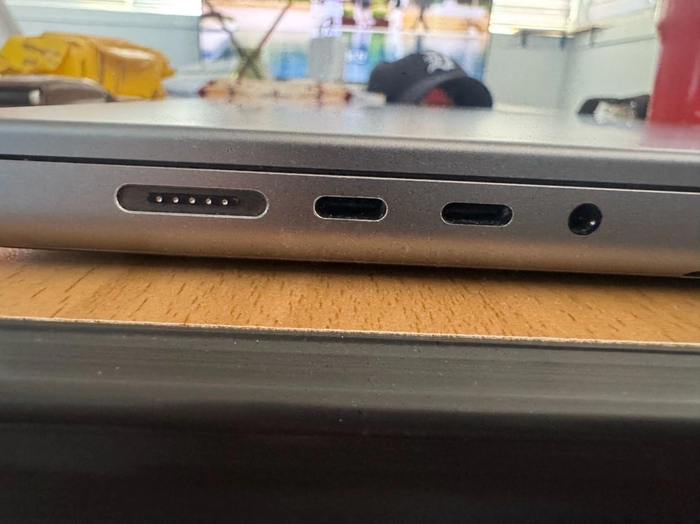 노트북 M2 max 32g 1t 16인치 이미지
