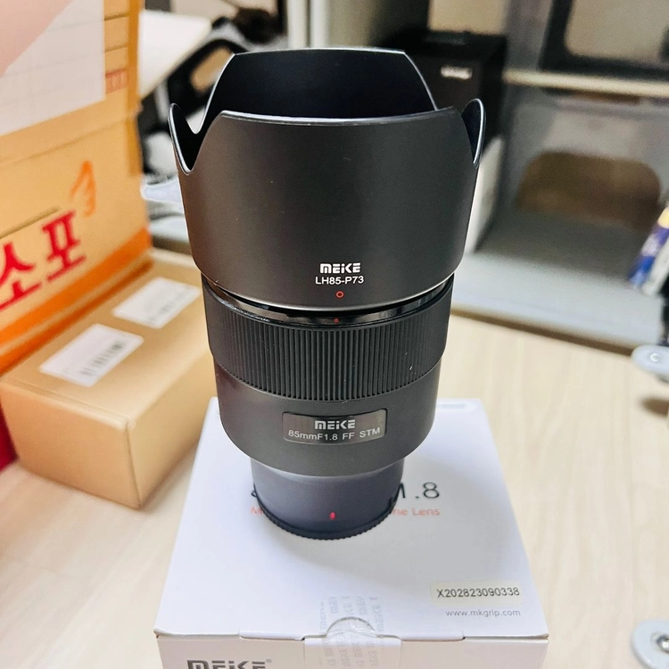 MEIKE 85mm f1.8 FF STM AF 렌즈 X마운트 이미지