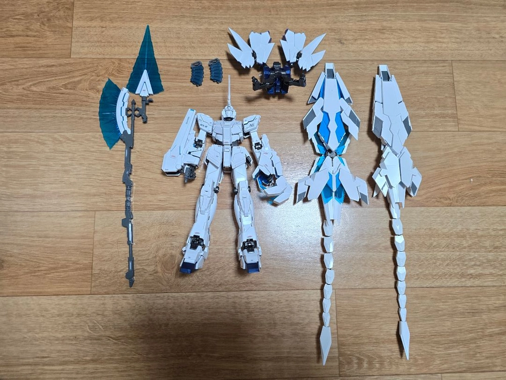 MG 1/100 유니콘 건담 퍼펙티빌리티 건프라 프라모델 가조립 반다이 - 안심되는 중고거래