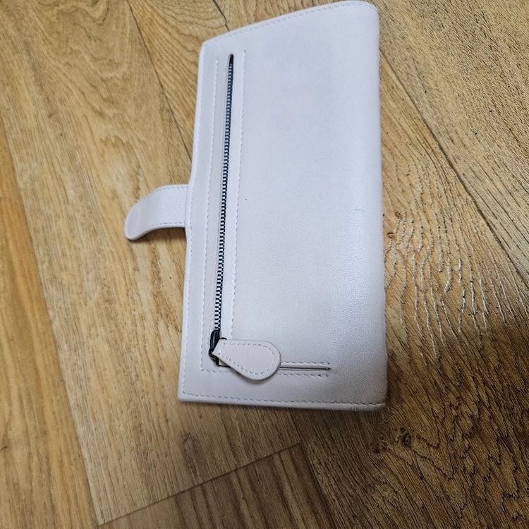 보테가베네타 반년 사용 정품입니다 단품입니다 이미지