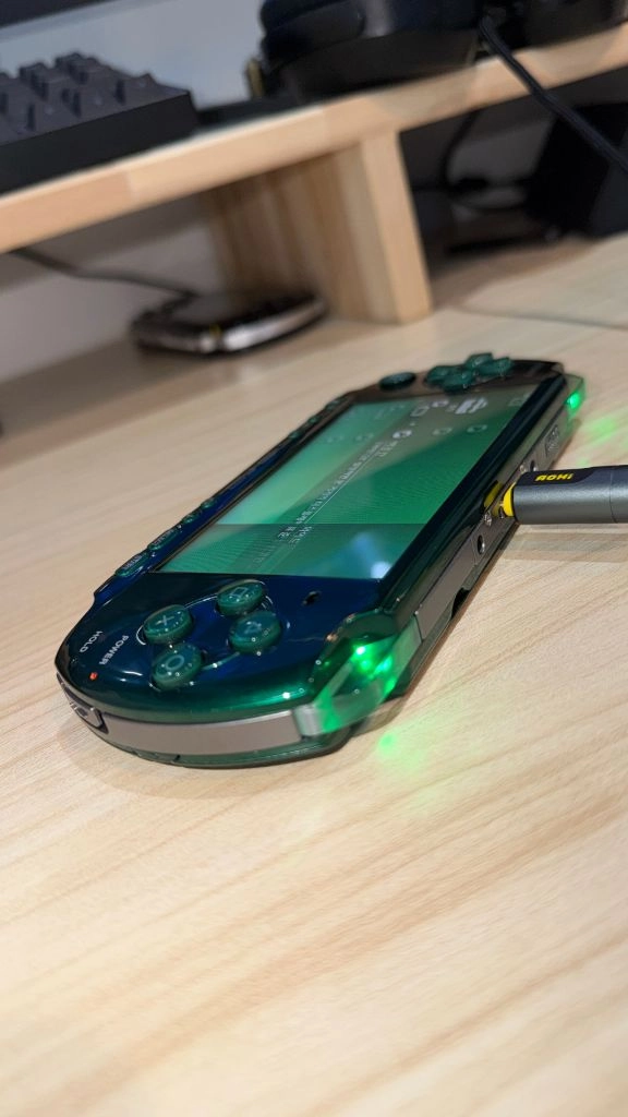 [새상품] PSP3000 C타입 오리지널 그린 128GB Ultimate Mod 이미지