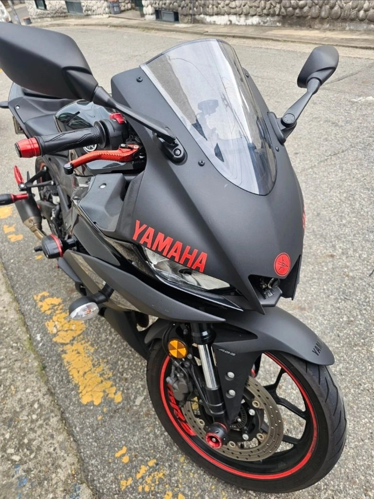 야마하 R3 무광블랙 21578km - 안심되는 중고거래