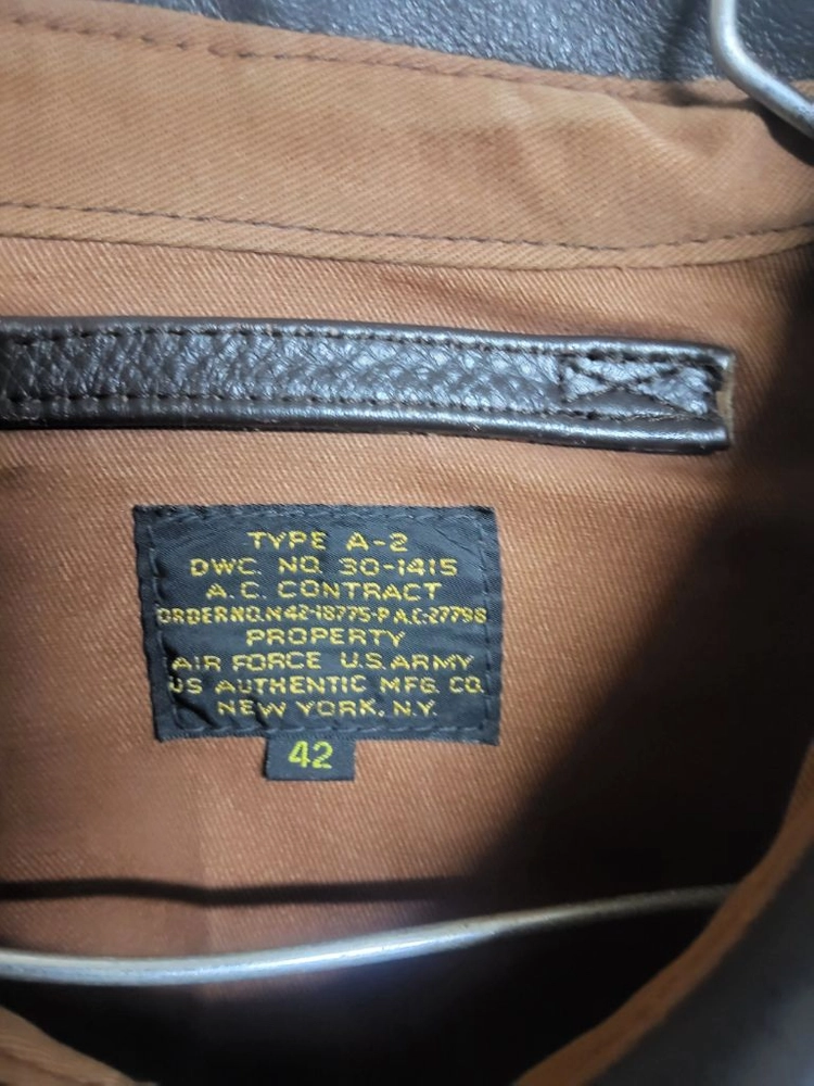 US AUTHENTIC MFG A-2 가죽자켓 42사이즈 이미지