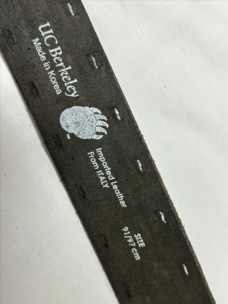 버클리 스터드 장식 블랙 가죽 벨트 32 이미지