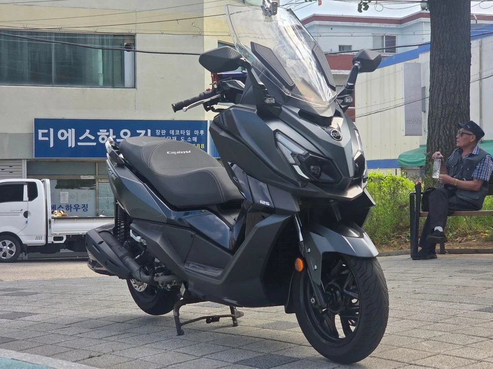 25년식 (완신)크루심알파125cc 4만 깔끔하고컨디션최상급매물팝니다. 이미지