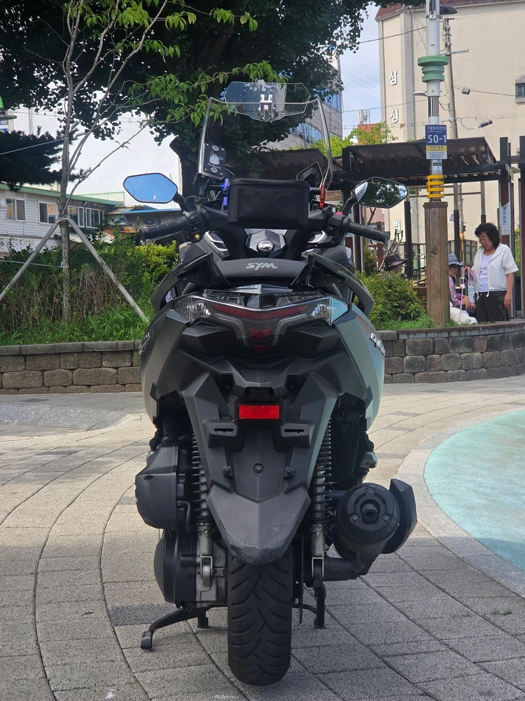 25년식 (완신)크루심알파125cc 4만 깔끔하고컨디션최상급매물팝니다. 이미지