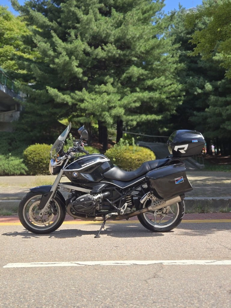 투어링 바이크 BMW R1200r 리터급 오토바이(gs.rt.r9t) 이미지