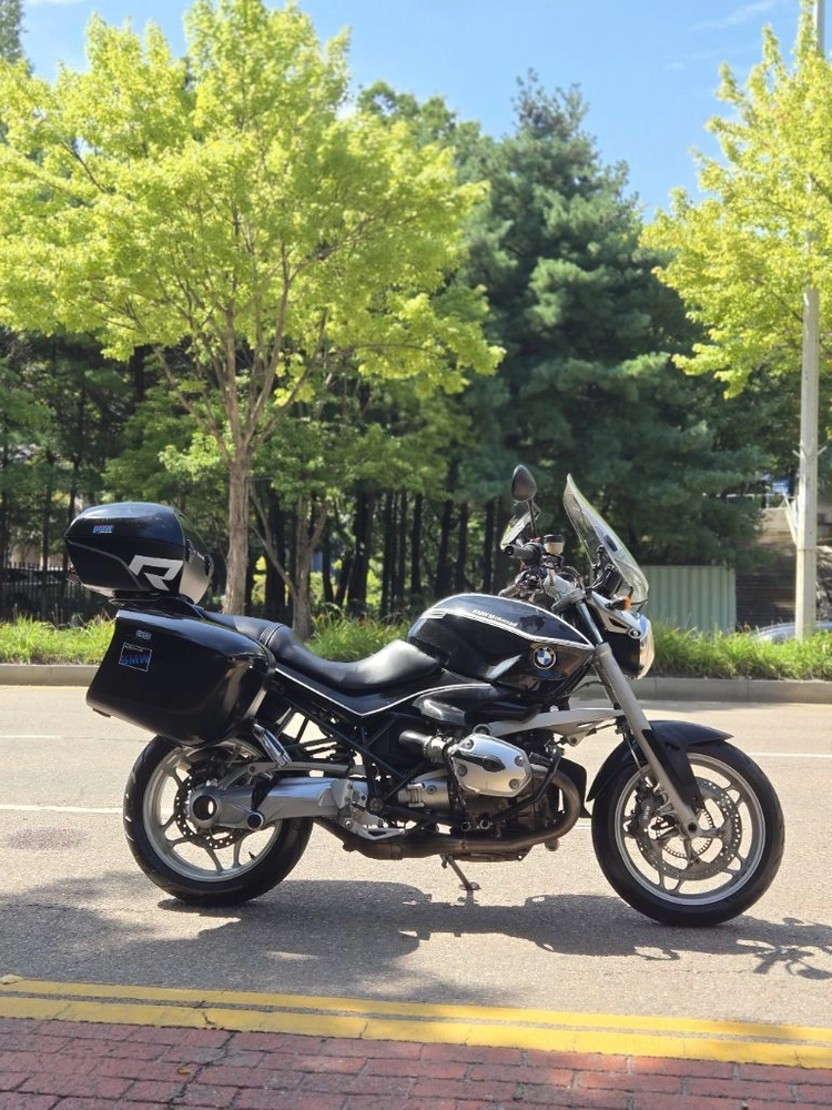 투어링 바이크 BMW R1200r 리터급 오토바이(gs.rt.r9t) 이미지